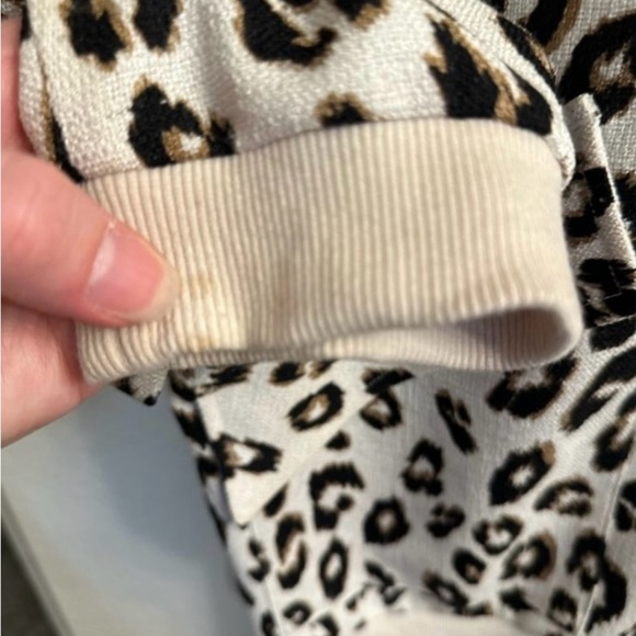 Chicos..Zip Up Sweater Animal Print Size 3 (16-18) - Picture 10 of 10